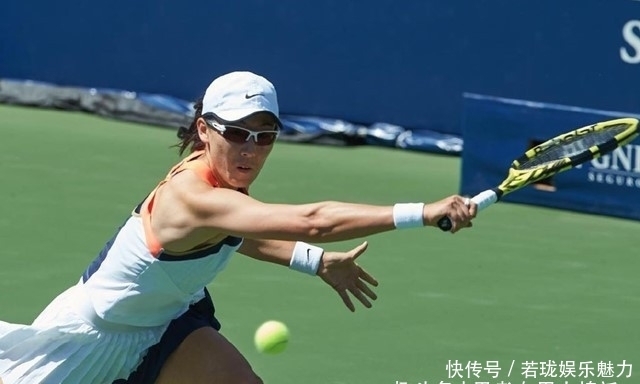 持其守势的 持其守势的